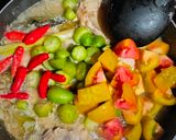 Foto langkah ke 3 dari resep 154. Garang asem (ayam).