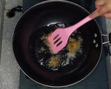 Foto langkah ke 2 dari resep Risol Isi Wortel dan Kentang.
