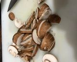 Foto del paso 4 de la receta Solomillo de ternera en salsa de setas y puré de patata