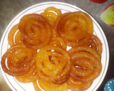 इंस्टेंट जलेबी (instant jalebi recipe in Hindi) रेसिपी चरण 5 फोटो
