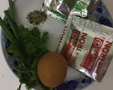 Hình bước làm 2 của món Mì omachi trứng