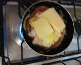 Foto del paso 4 de la receta: Tortilla keto con queso y camarón
