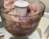 Foto langkah ke 1 dari resep Bakso sapi ayam (minim tepung).
