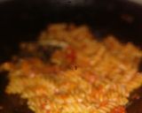 पास्ता विद रेड सॉस (Pasta with red sauce recipe in Hindi) रेसिपी चरण 3 फोटो