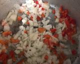 Foto del paso 1 de la receta: Arroz carmín con carne
