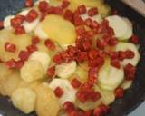 Foto del paso 3 de la receta Tortilla de patata y calabacín al horno