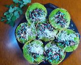 Foto langkah ke 5 dari resep Martabak Mini Daun Kelor.