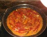 Foto del paso 3 de la receta: Costillas con tomate