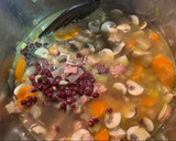 Foto del paso 4 de la receta: Azukis en caldo de Portobello
