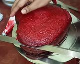 हार्ट शेप रेड वेलवेट केक (heart shape Red velvet cake recepie in hindi) रेसिपी चरण 9 फोटो