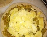 A picture of step 4 of Cheesy Aloo Paratha.