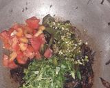 A picture of step 3 of Sindhi masala pulao.