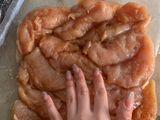 Куряче філе з ананасами та сиром в духовці (найпростіший рецепт!)