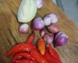 Foto langkah ke 1 dari resep Sambel kecap legendaris.
