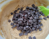 Foto del paso 2 de la receta: Muffins con chips de chocolate con azúcar rubio