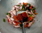 Foto langkah ke 3 dari resep Cumi Asin Pedas Masak Kecap.