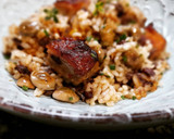 Foto del paso 5 de la receta: Arroz de butifarra negra, costillas y habitas baby