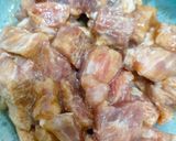 Foto langkah ke 1 dari resep Saikoro Beef Butter.