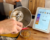 Foto del paso 4 de la receta: Cebolla caramelizada en modo alta temperatura con el robot MyCook Next