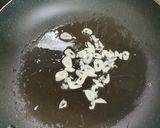 「香菇炒高麗菜」高纖炒時蔬的食譜步驟2照片
