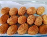 Foto langkah ke 4 dari resep Kroket Kentang Isi Daging dan Sayuran.