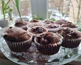 Kakaós-meggyes muffin recept fázis 2 fotója