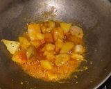 A picture of step 3 of Puri bhaji.