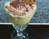 A picture of step 3 of Chocolate mango candy dessert.
