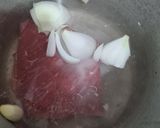 Foto del paso 1 de la receta: Tinga de res