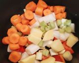Foto del paso 1 de la receta Sopa cremosa de verduras