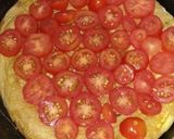 Foto del paso 4 de la receta: Soufflé simil pizza en sartén cobertura de tomates cherrys y queso
