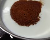 A picture of step 1 of Coffee Custard Pudding with Strawberries.