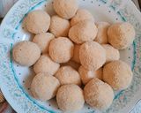 Sajt golyók 😋🧀 recept fázis 1 fotója