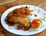 Foto langkah ke 5 dari resep Ayam Goreng Serundeng.