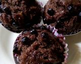 Foto langkah ke 8 dari resep Eggless Choco Banana Muffin Chocochips.