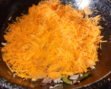 கேரட் ‌‌‌சாதம் ரெசிபி ஸ்டேப் 5 புகைப்படம்