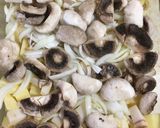 Pikáns Húsos-gombás-krumpli(Saslik újragondolva…) recept fázis 1 fotója