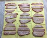 Foto del paso 2 de la receta: Piruletas 🍭 de hojaldre (de lomo🐷y queso 🧀)