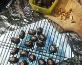 Foto langkah ke 4 dari resep Kurma Cokelat.