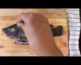 A picture of step 2 of 🧑🏽‍🍳🧑🏻‍🍳How To Fry The Perfect Crispy Fish Serve with Thai Chili Fish Sauce |ThaiChef Food.