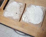 Foto del paso 3 de la receta: Sándwich de ensalada de col, zanahoria, manzana y atún