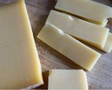 Une image de l'étape 1 de Sandwich Grillé au Poulet et au Fromage Comté pour un Pique-nique.