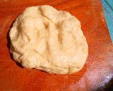 A picture of step 5 of Rose bread.
