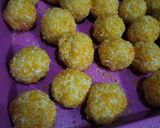 Foto langkah ke 4 dari resep Bola-Bola Singkong Krispi.