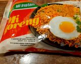 Foto langkah ke 1 dari resep Pizza Telur Mie Pedas (sambal ulek sisa).