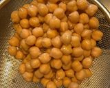 A picture of step 1 of Chickpea “tuna” salad.