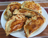 Foto del paso 5 de la receta: Empanadas de carne cortada a cuchillo fritas y al horno!!