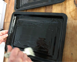 Foto del paso 3 de la receta: Papas negras al horno