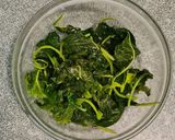 Foto langkah ke 3 dari resep Sigeumchi Namul 시금치나물 (Salad bayam ala korea).