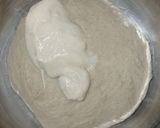 Foto langkah ke 2 dari resep Moringa Wijen Jinten Hitam Chili Flakes Cheese Sourdough Bread (Open Bake Method).